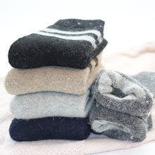 Load image into Gallery viewer, Wool Merino Socks
